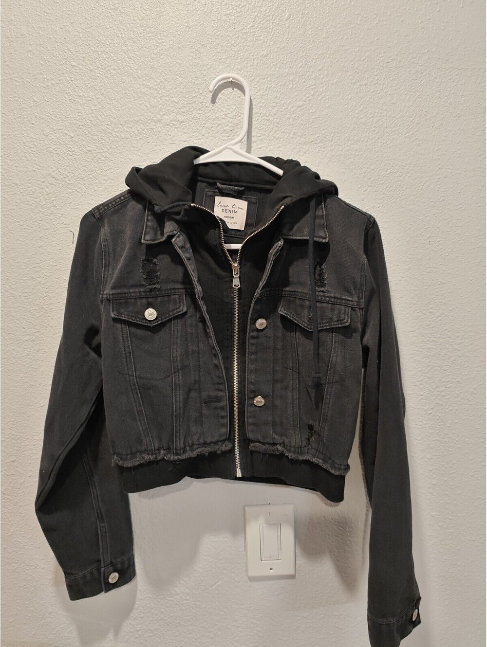 Love Tree Denim Black Cropped Jacket with Hood - Medium